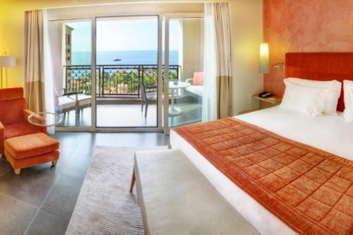 Monte-Carlo Bay Hotel & Resort