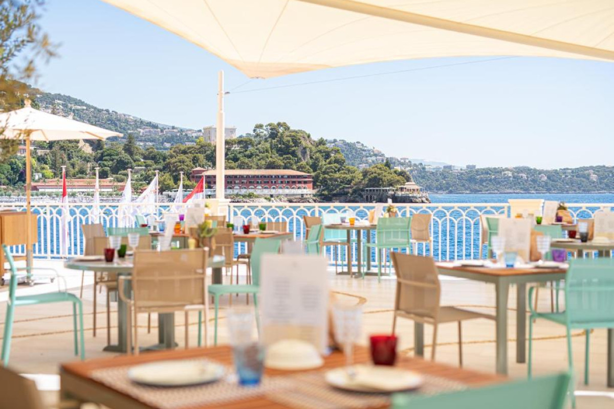 Monte-Carlo Bay Hotel & Resort
