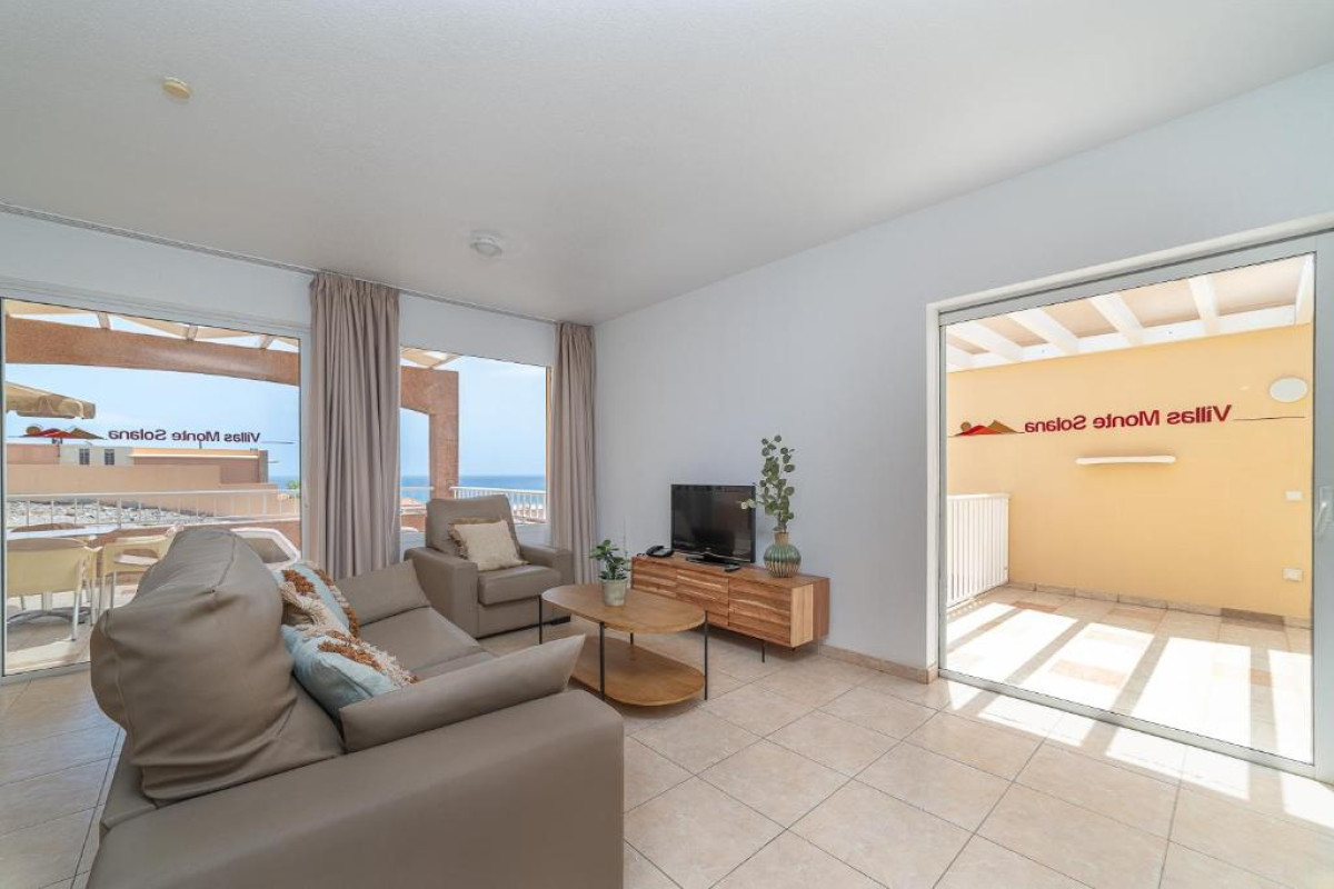 Monte Solana Villas