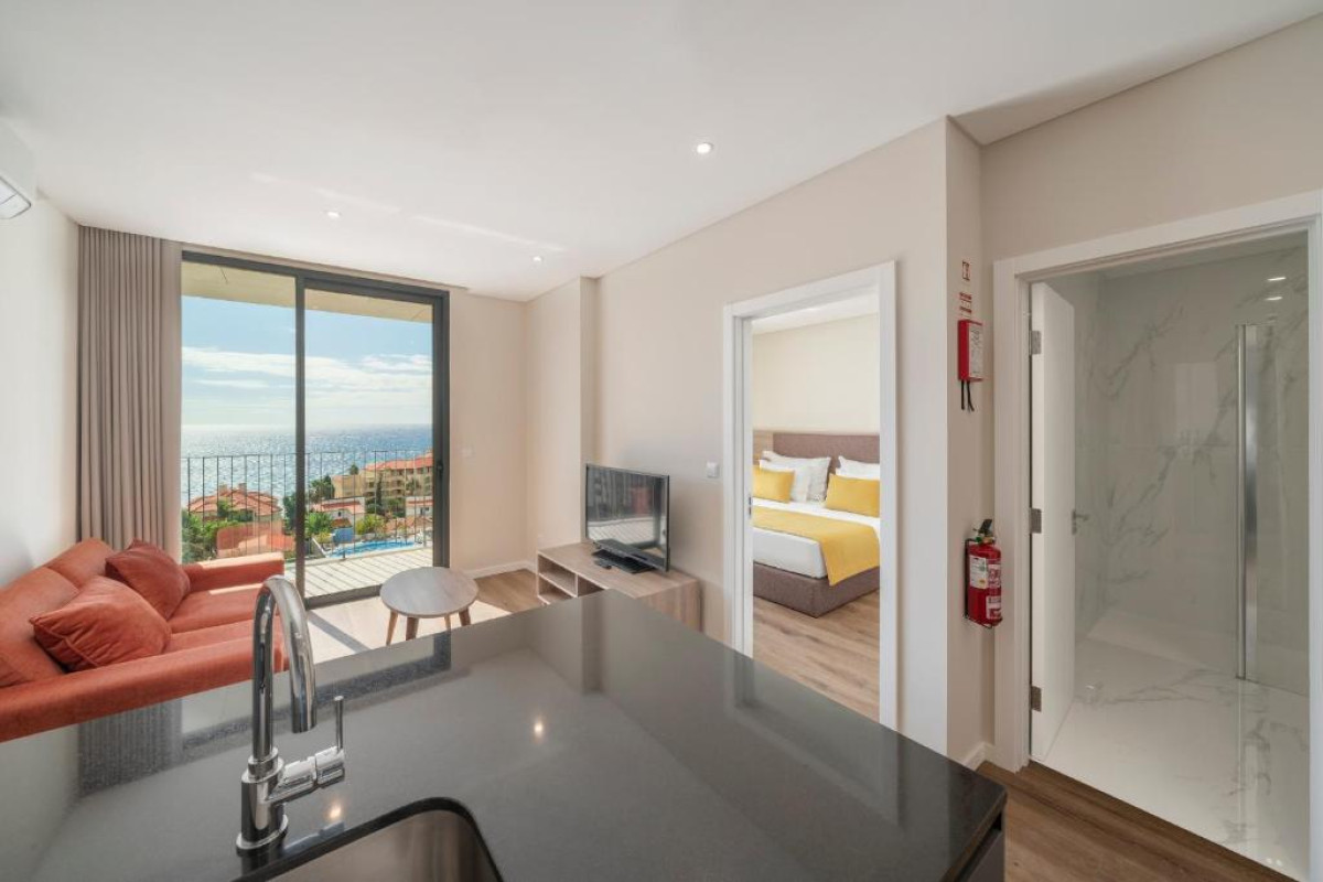 Monumental Plaza by Petit Hotels