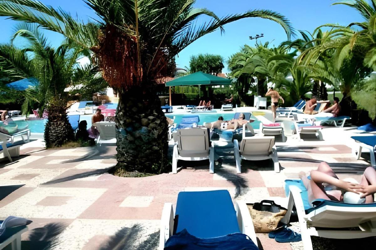 Morfeas Hotel