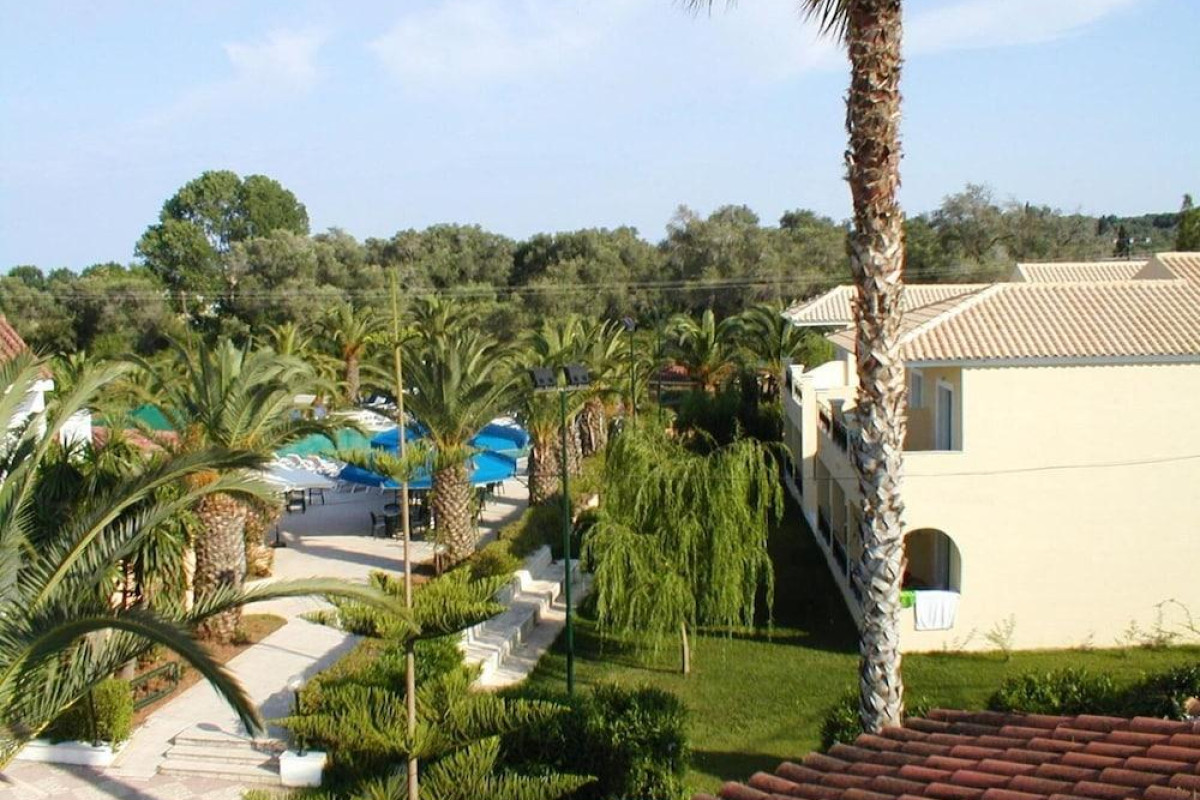 Morfeas Hotel