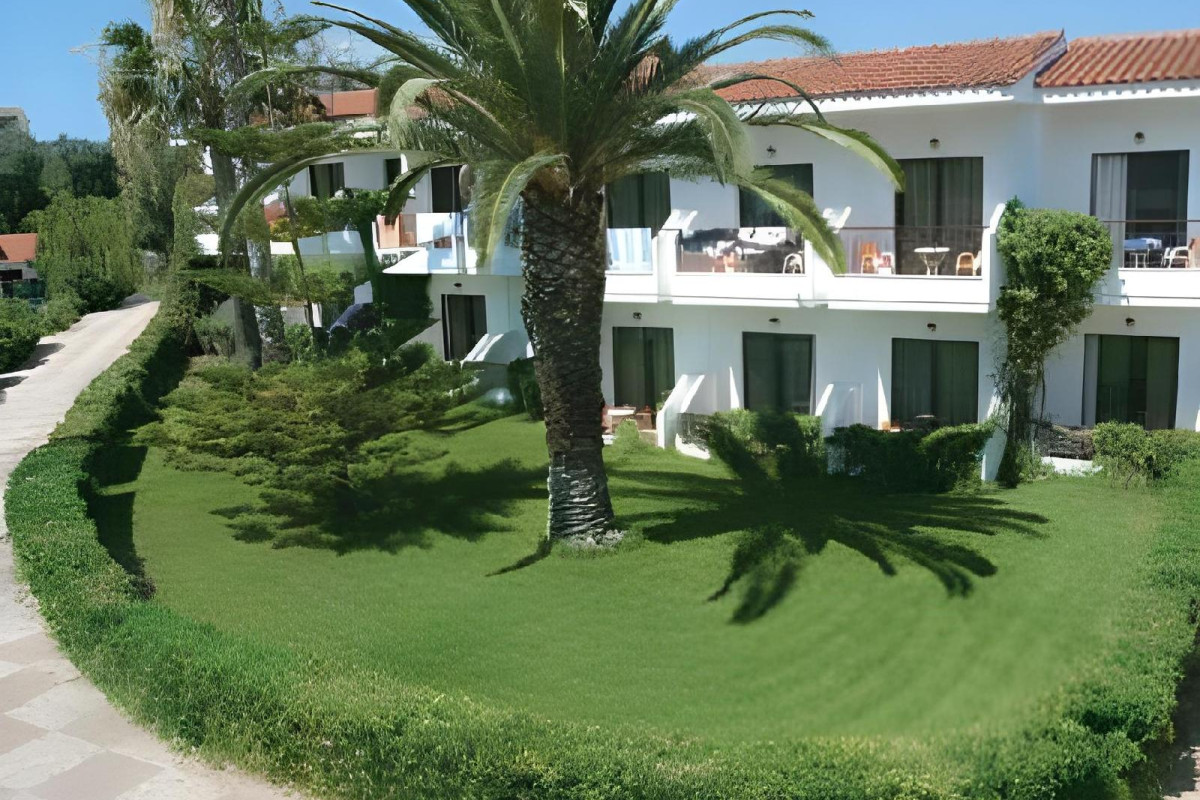 Morfeas Hotel