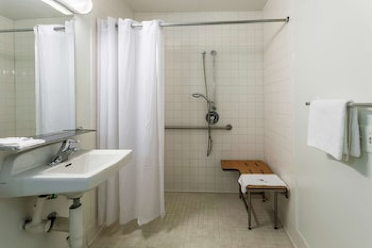 MOTEL 6 SACRAMENTO DOWNTOWN