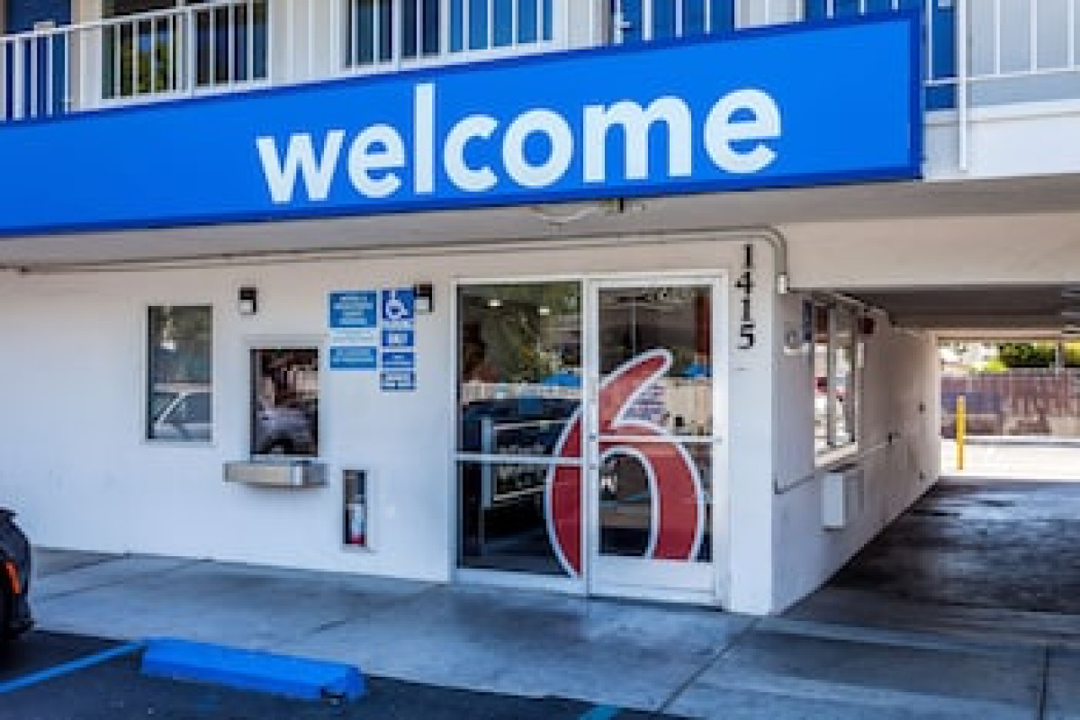 MOTEL 6 SACRAMENTO DOWNTOWN