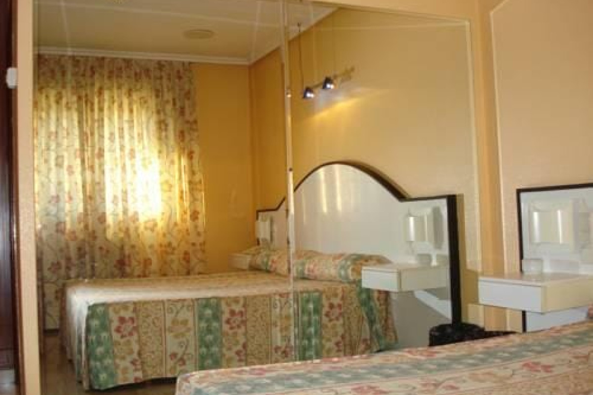 Motel Cancun Barbadas-Ourense