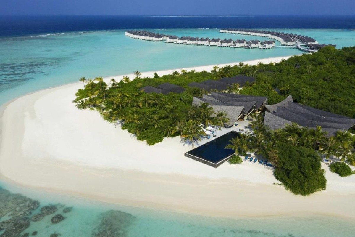 Kuredhivaru Resort and Spa