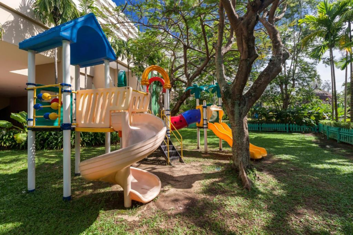 Movenpick Resort & Spa Karon Beach Phuket