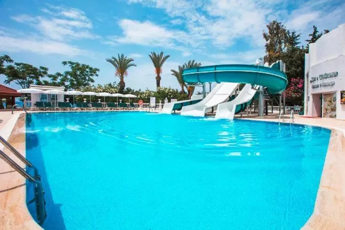 LABRANDA ALANTUR RESORT