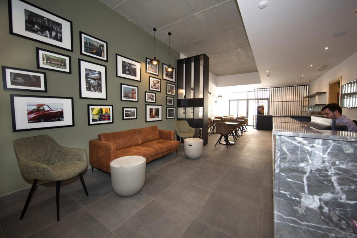 Mr Todd Hotel