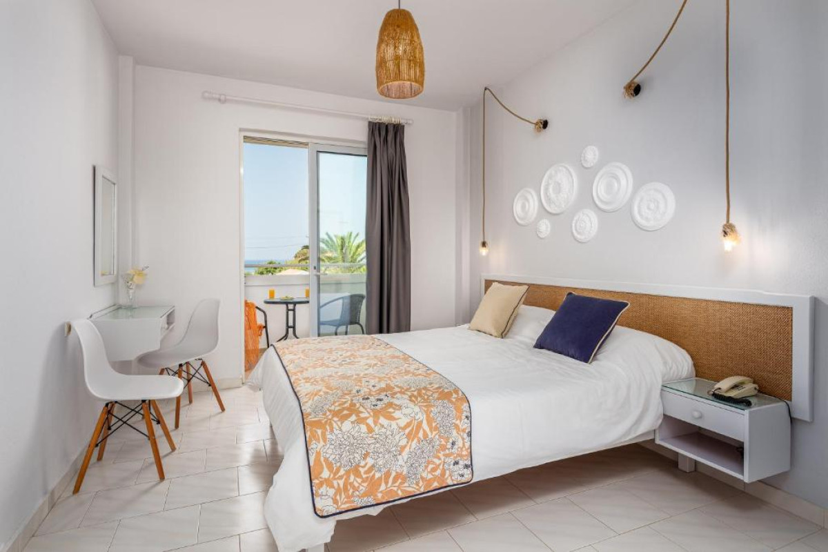 MRS CHRYSSANA BEACH HOTEL