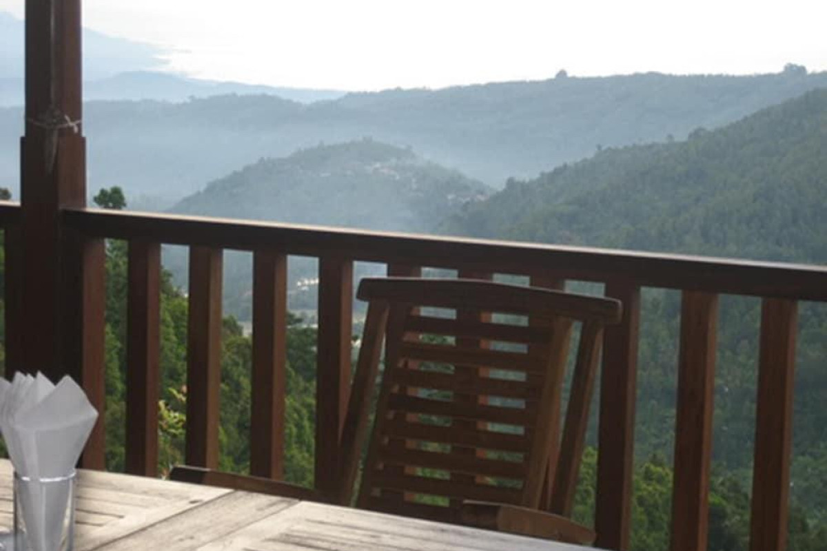Munduk Sari Garden Villa