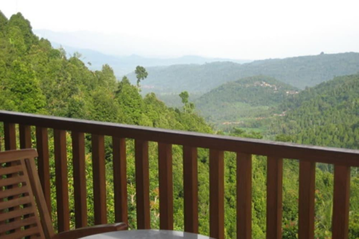 Munduk Sari Garden Villa