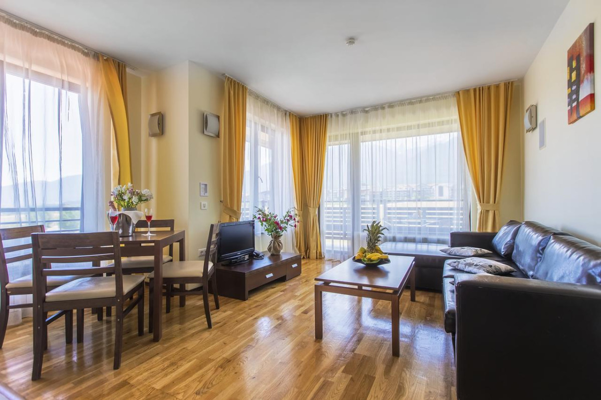 MURITE PARK HOTEL RAZLOG AREA
