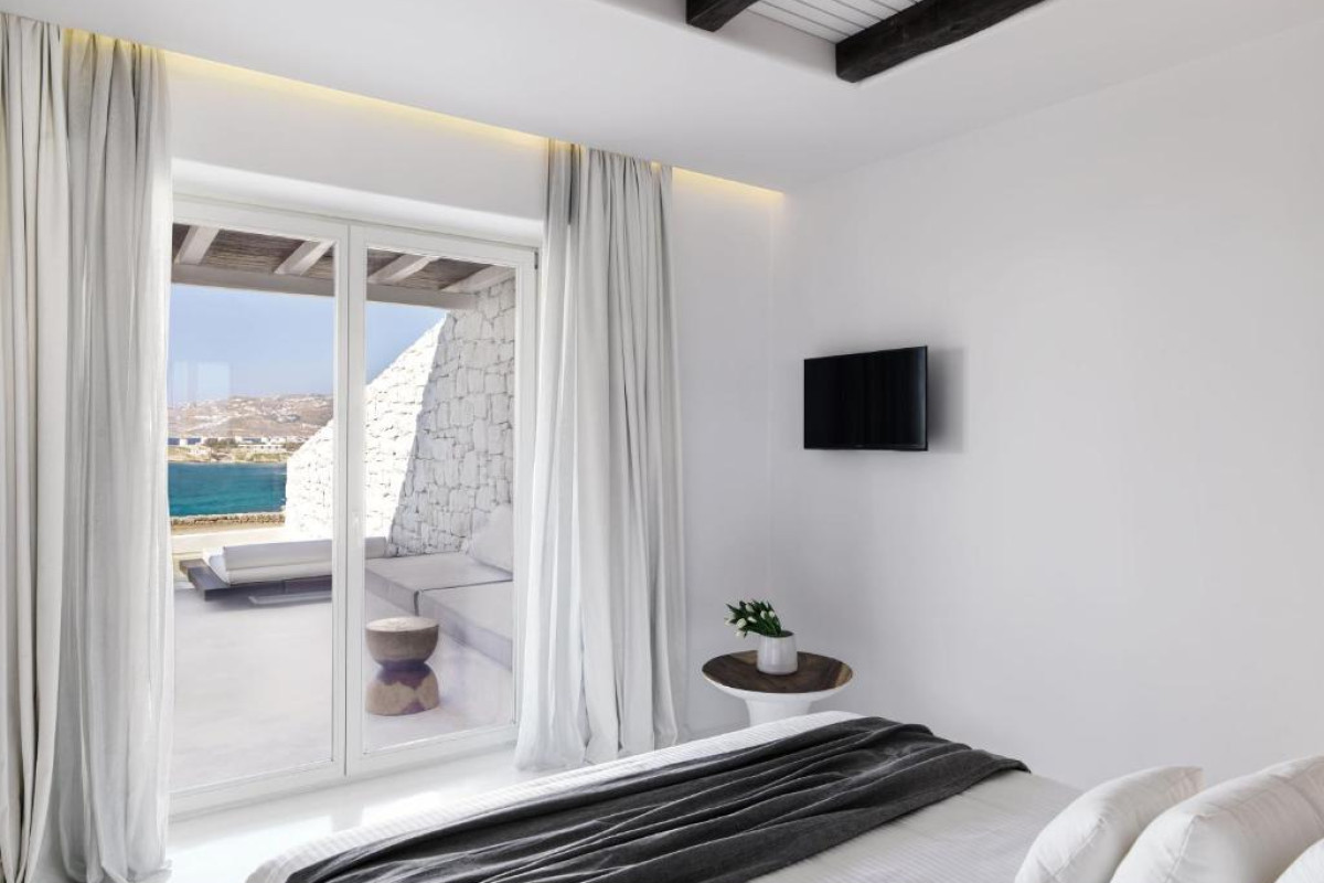 Mykonos Earth Suites