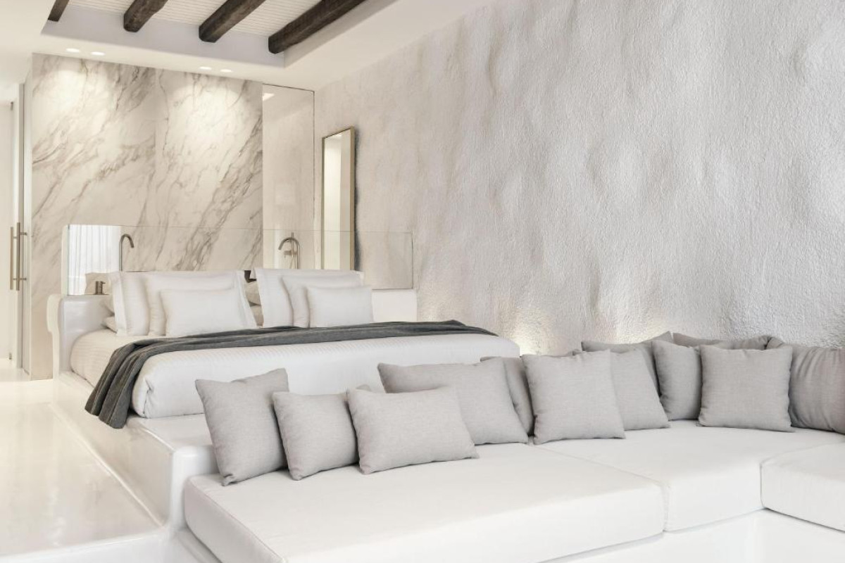 Mykonos Earth Suites