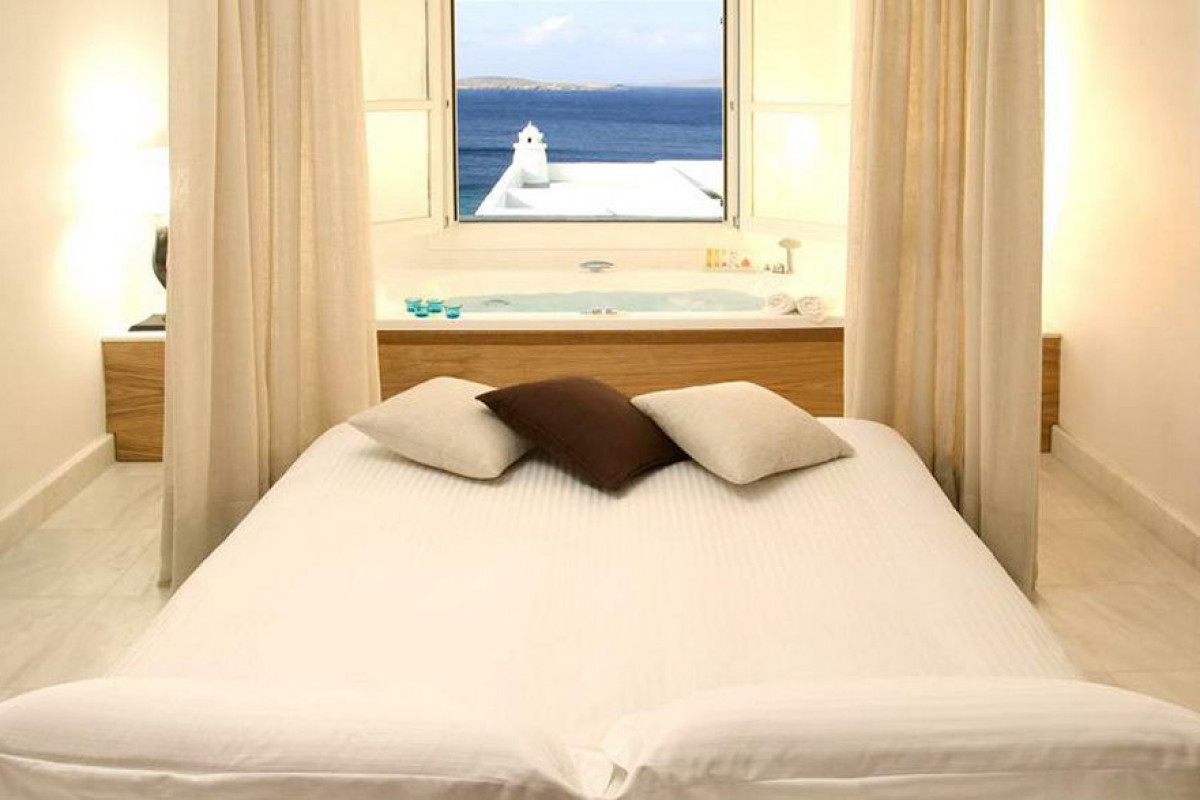 Mykonos Grand
