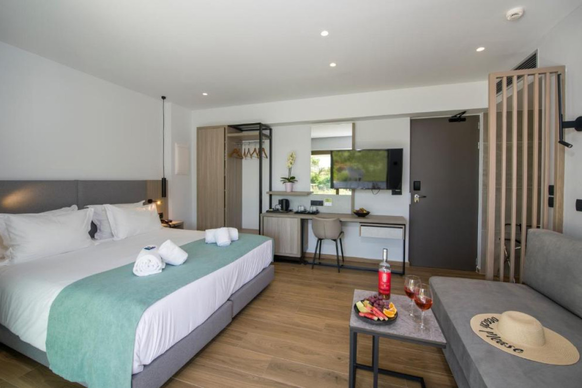 Myrion Beach Resort