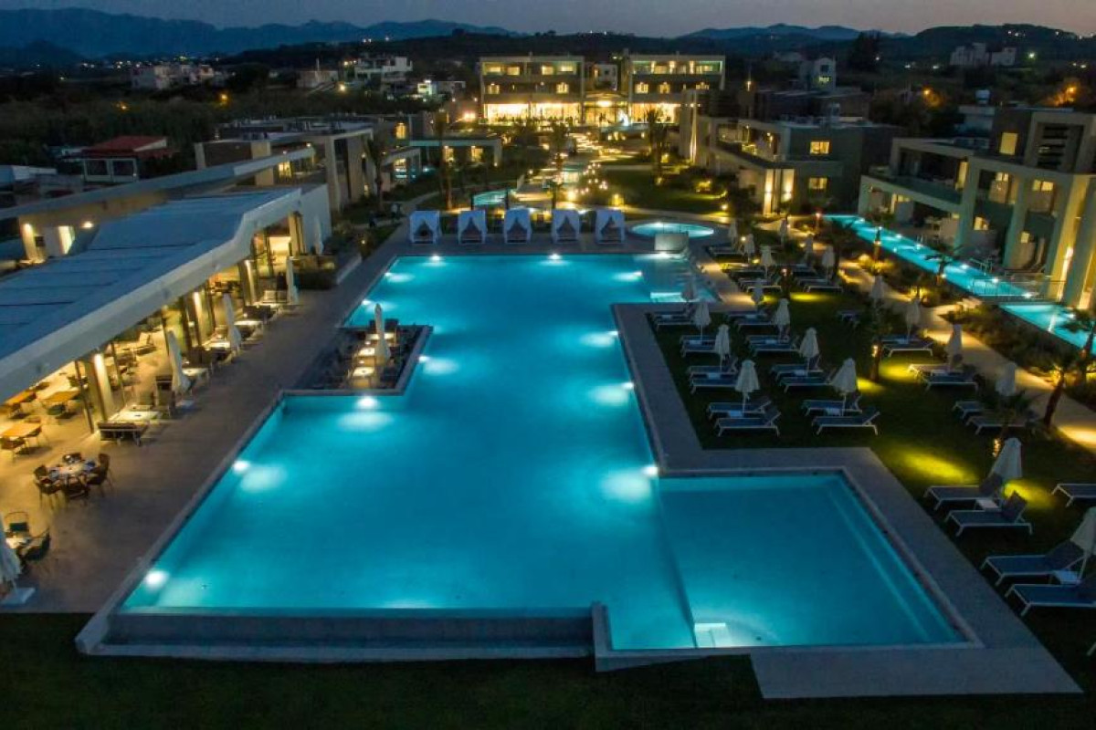 Myrion Beach Resort