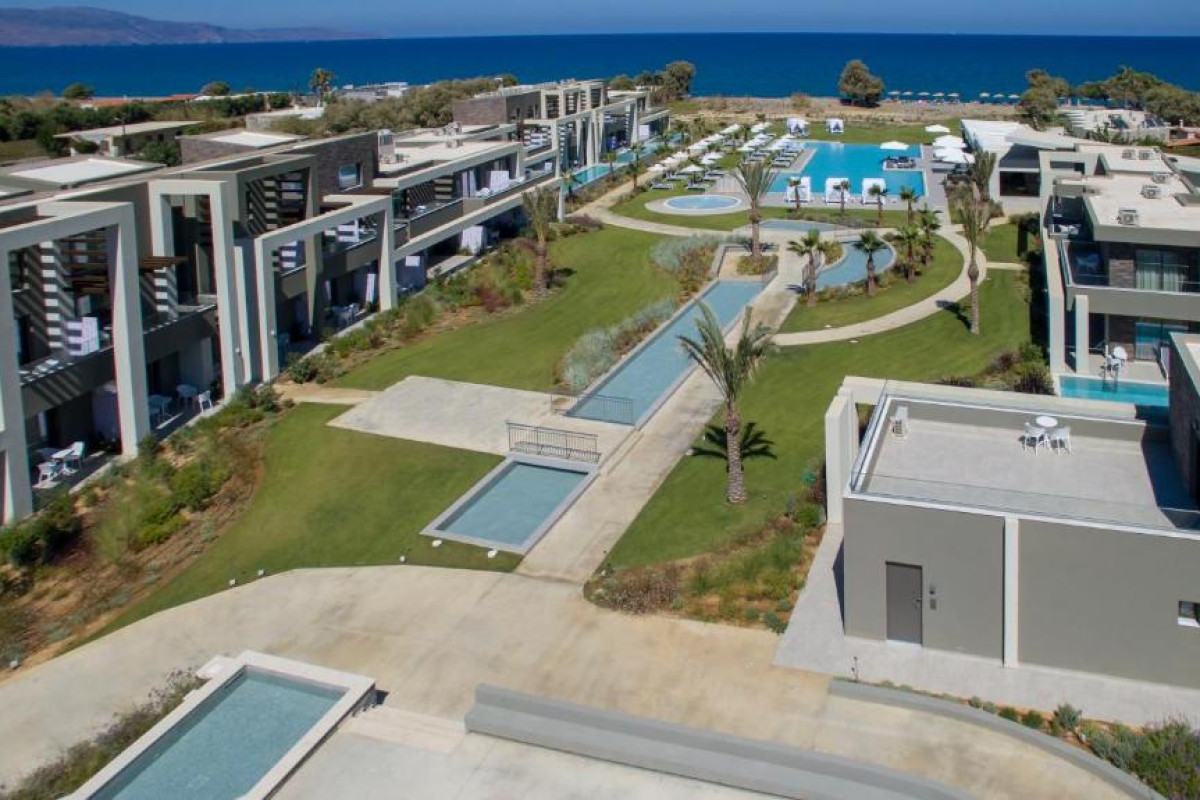 Myrion Beach Resort