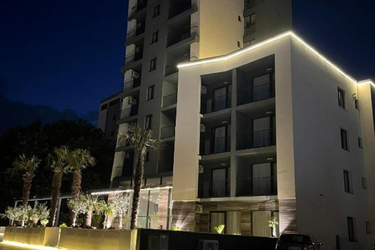 N Hotel Sutomore