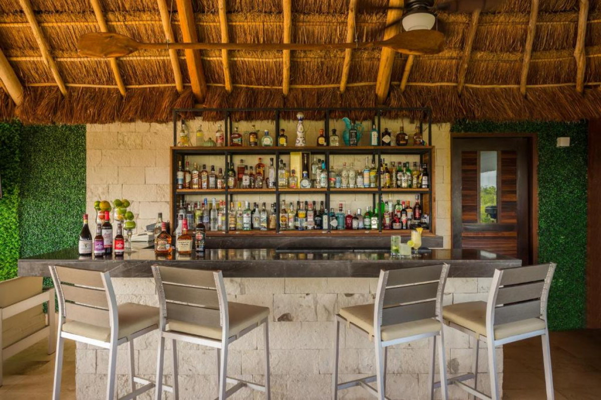 Naay Tulum Curamoria Collection