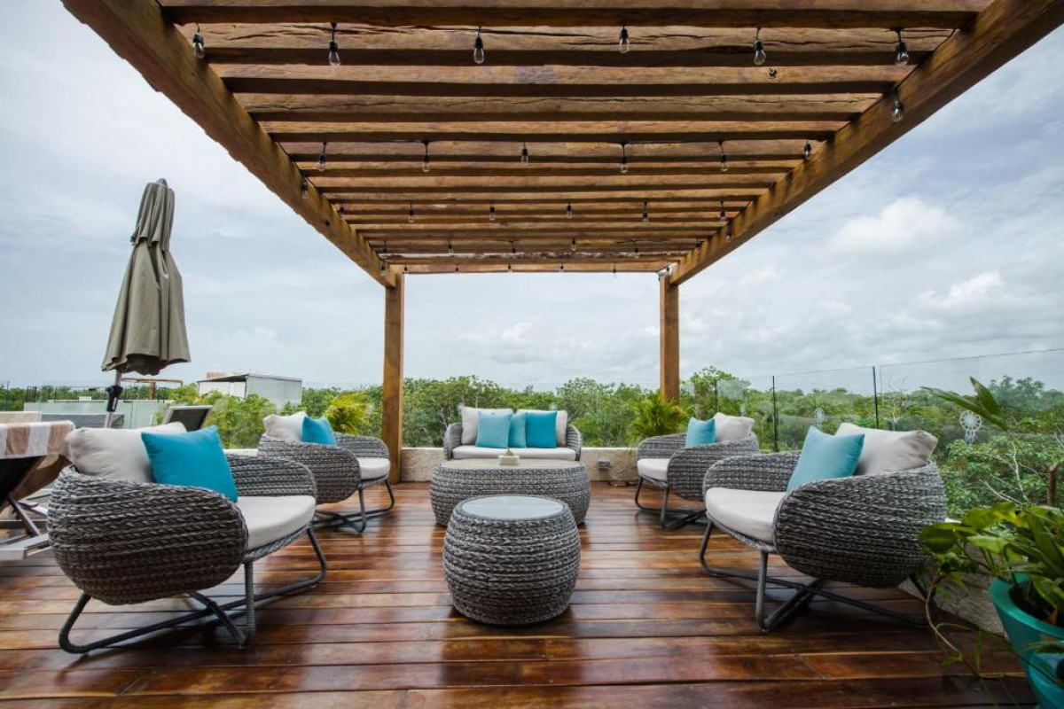 Naay Tulum Curamoria Collection