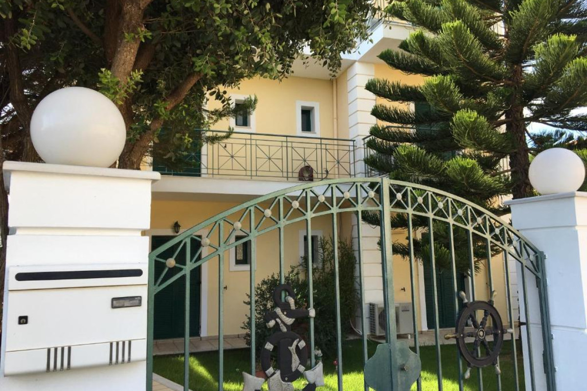 Naftilos Studios