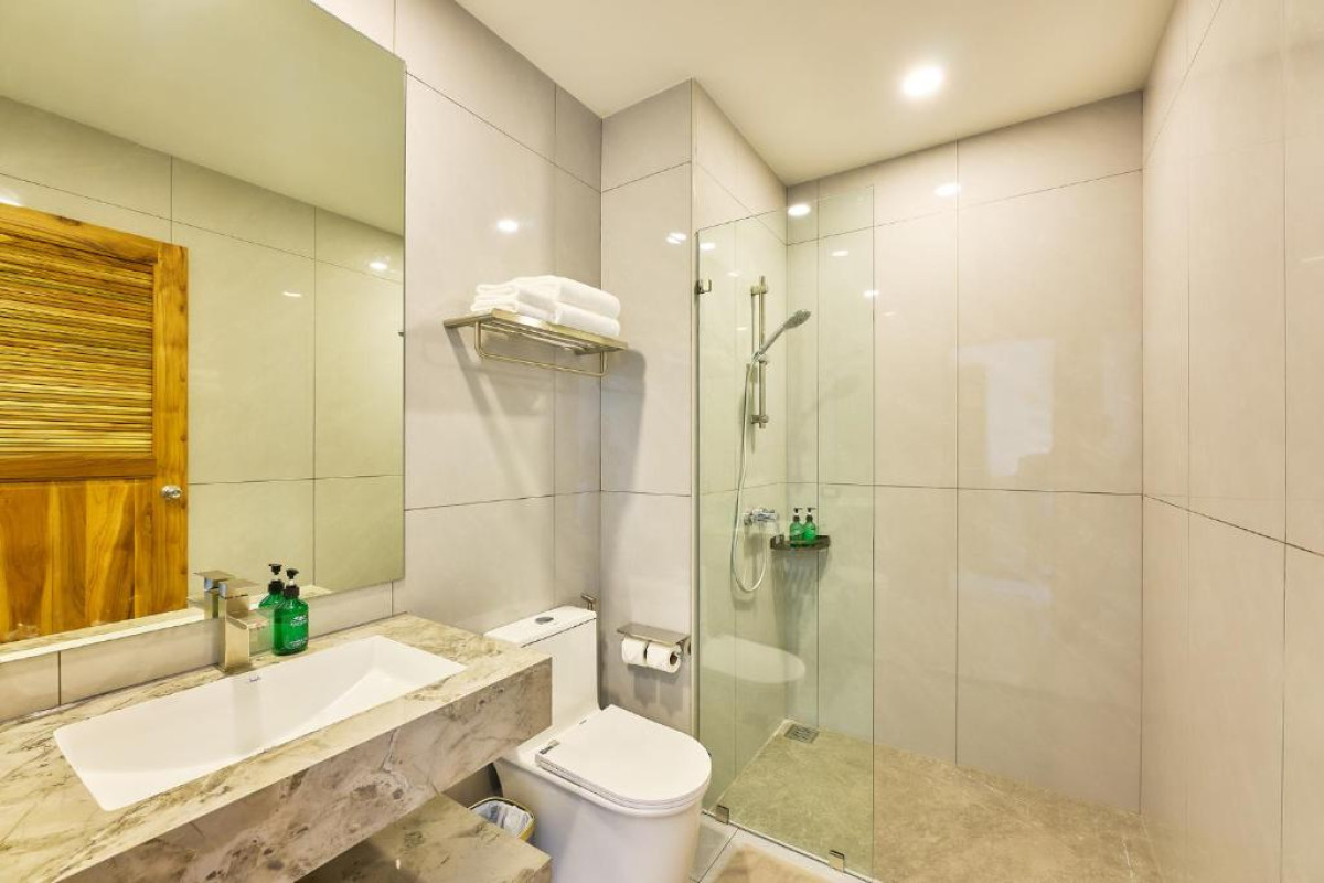 Nai Yang Beach Resort & Spa