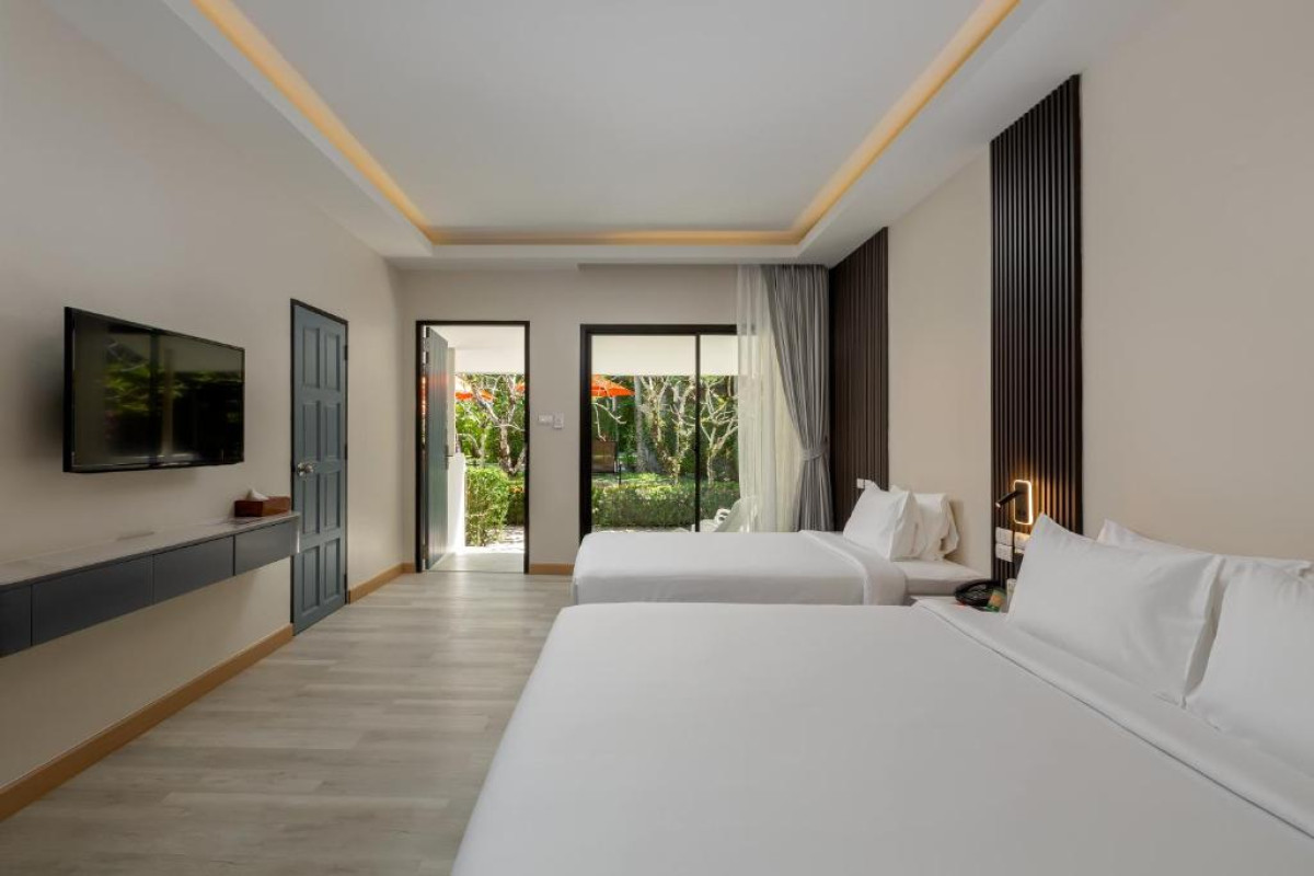 Nai Yang Beach Resort & Spa