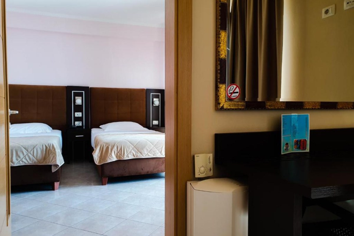 Hotel Nais Beach
