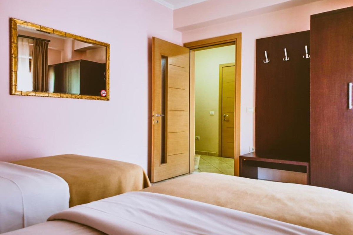 Hotel Nais Beach