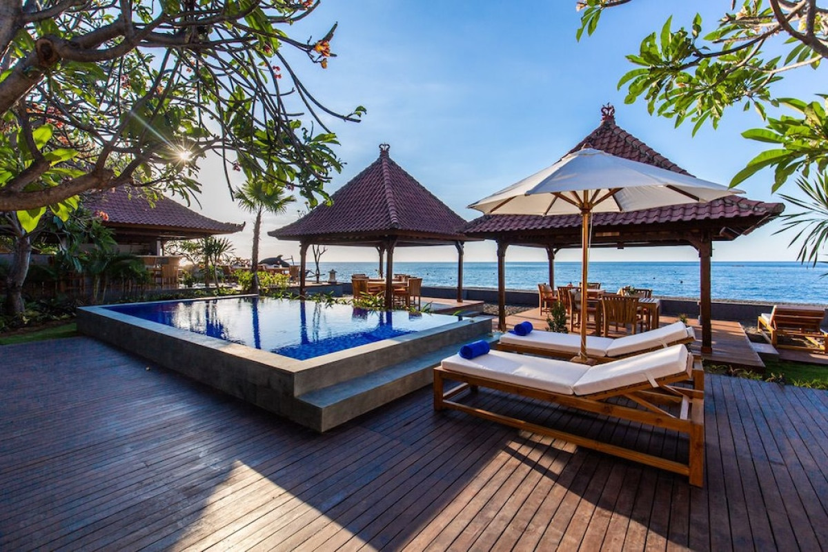 Nalika Beach Resort & Restaurant