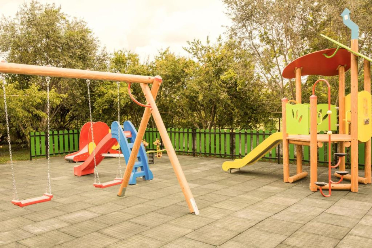 Nasos Hotel & Resort