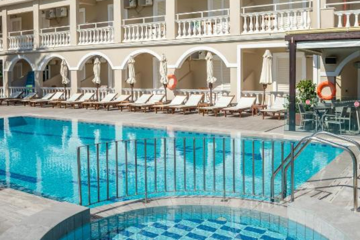 Natalie Hotel