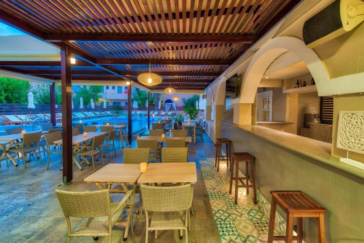 Natalie Hotel