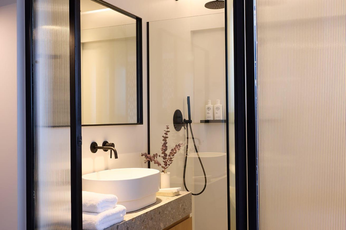 Naus Hotel