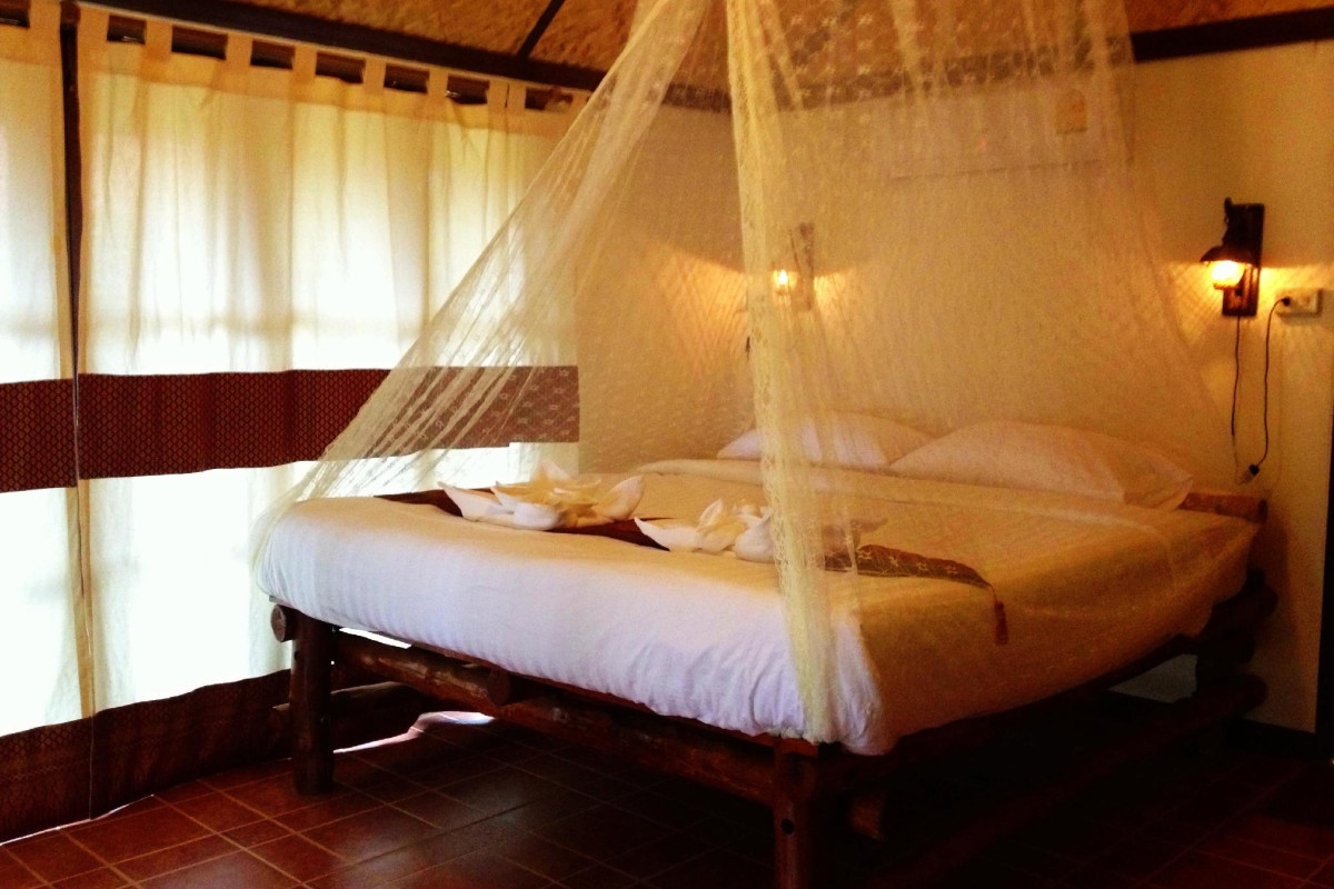 NAUTILUS RIGHT ON THE BEACH RESORT - ADULTS ONLY