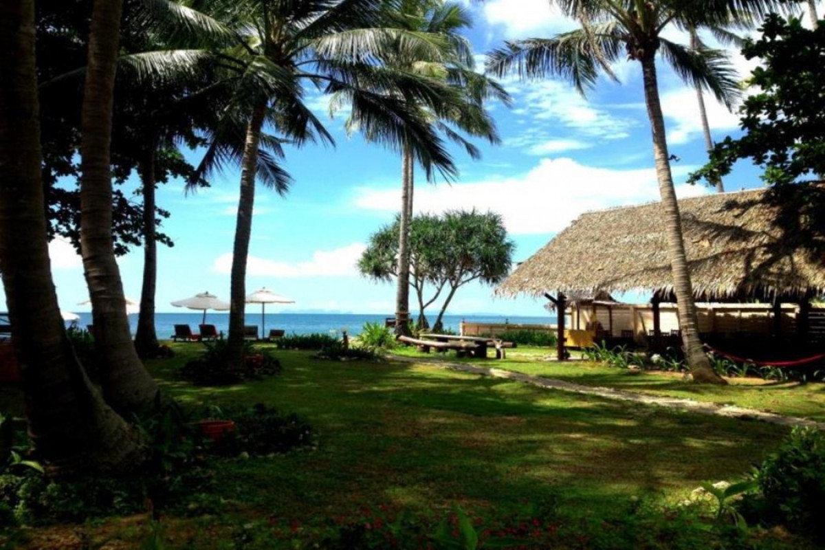NAUTILUS RIGHT ON THE BEACH RESORT - ADULTS ONLY