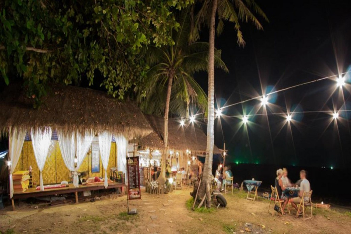 NAUTILUS RIGHT ON THE BEACH RESORT - ADULTS ONLY