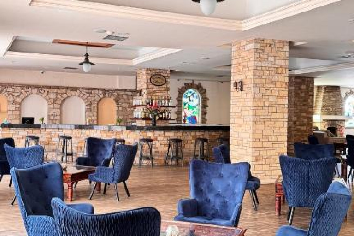 NAVARRIA HOTEL