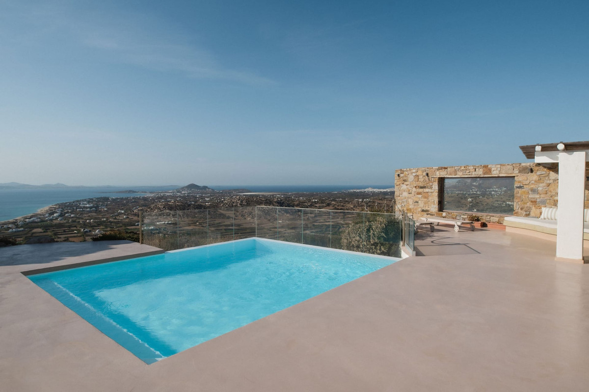 Naxos Grande Vista