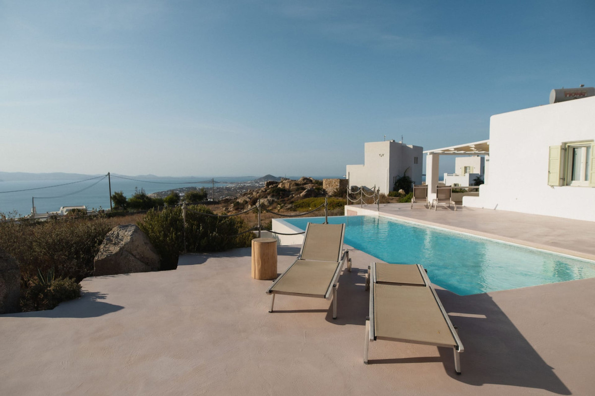 Naxos Grande Vista