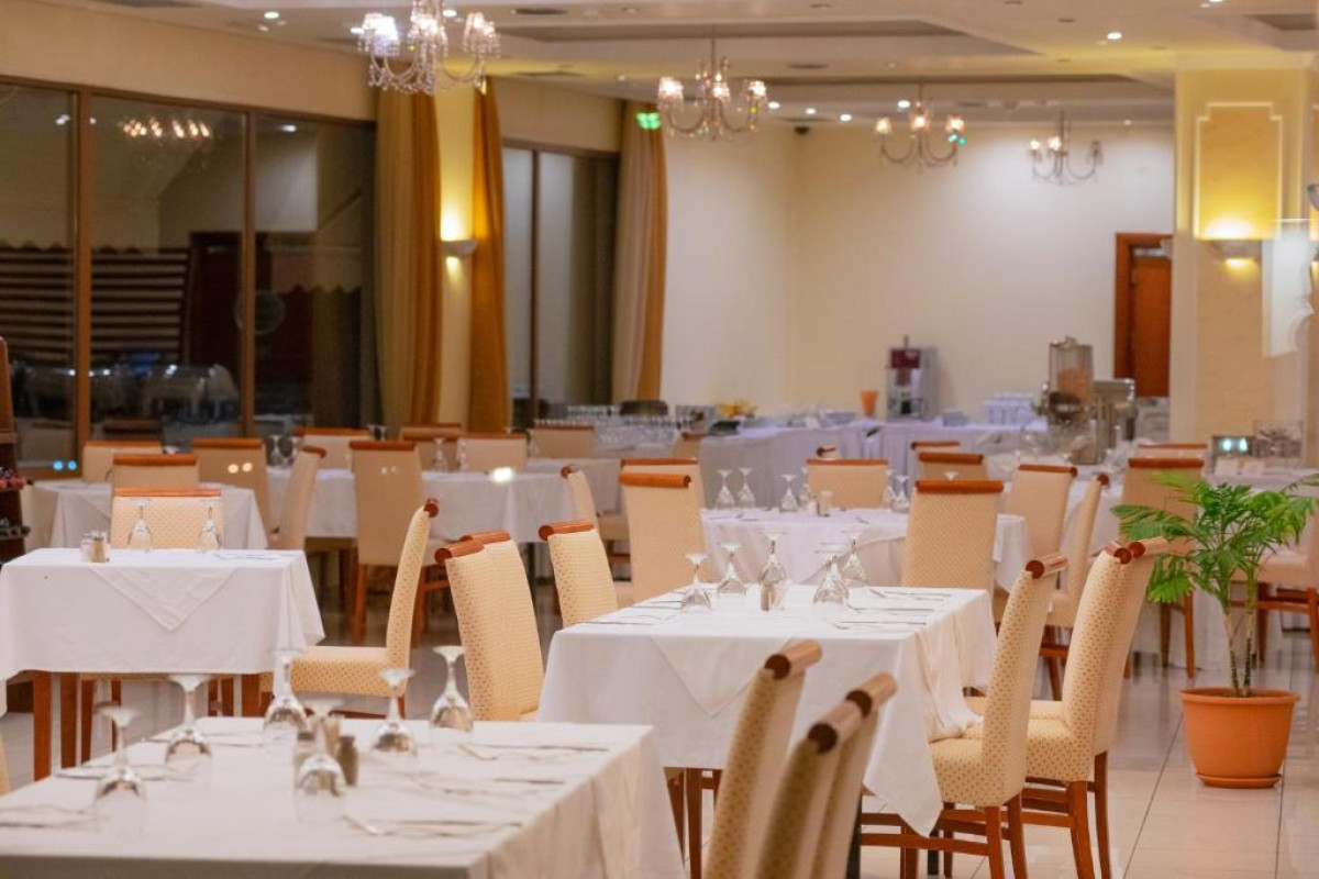Nefeli Hotel