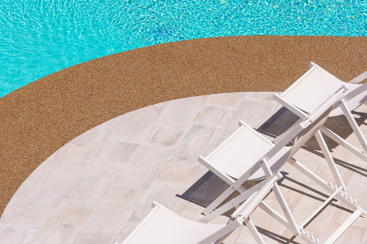 Neikos Luxury Suites