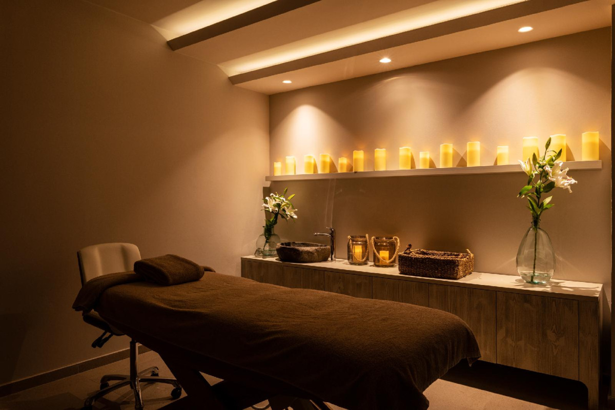 NELIA BEACH HOTEL  SPA