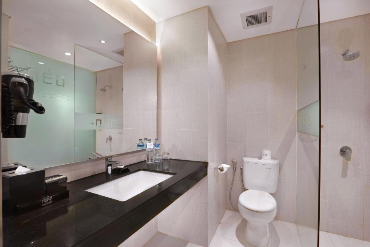 Neo Kuta Legian by Aston