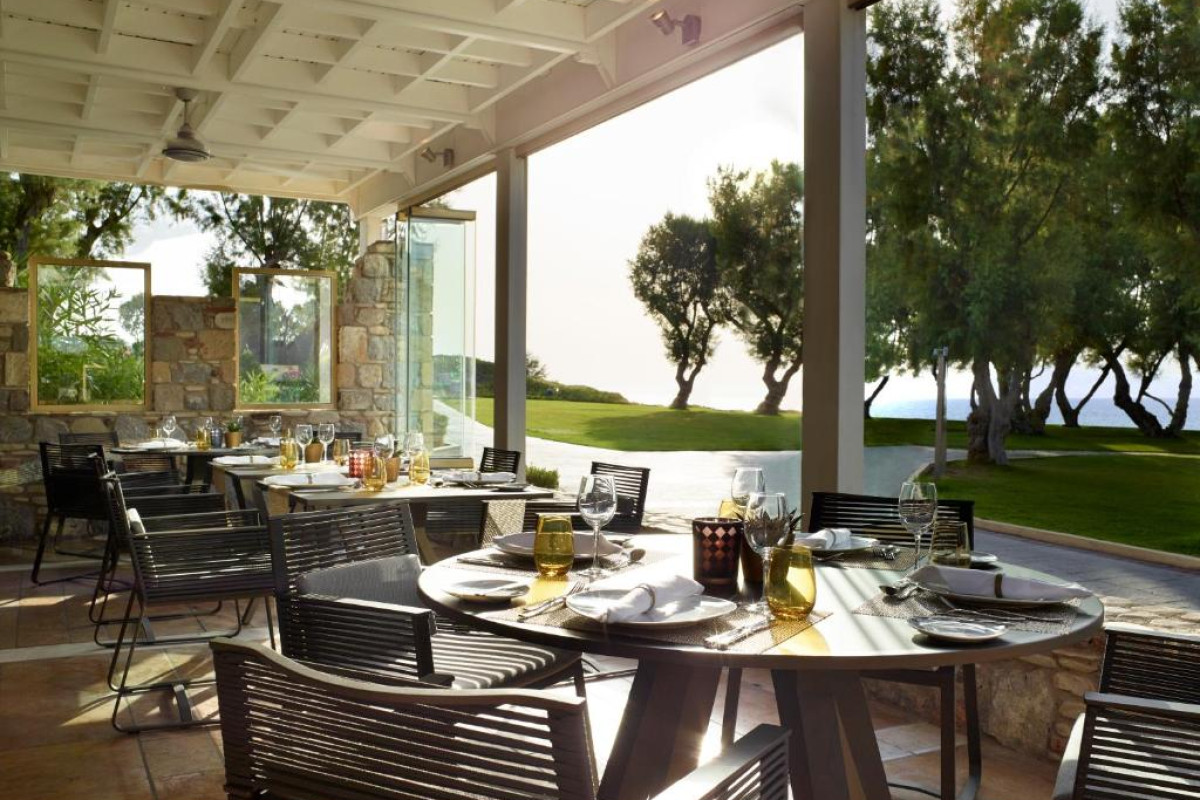 Neptune Luxury Resort