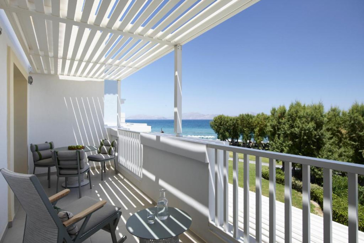 Neptune Luxury Resort