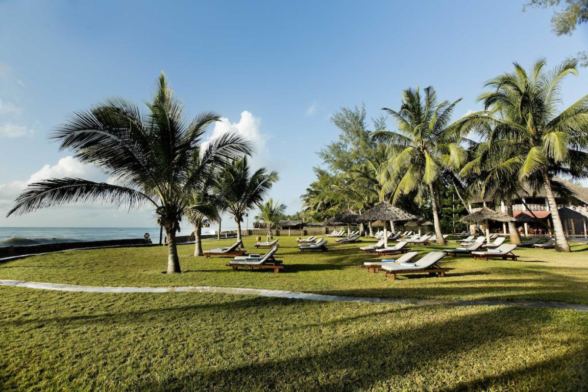 NEPTUNE PALM BEACH BOUTIQUE RESORT & SPA